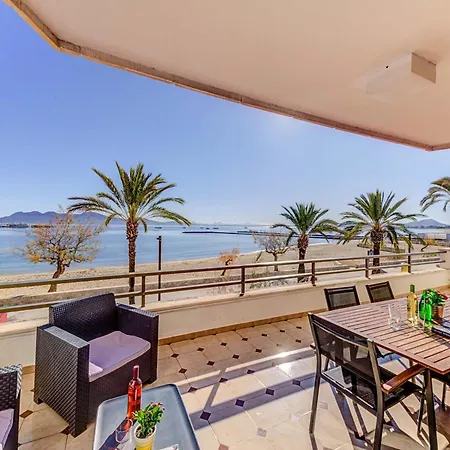 Apartment Emma Beachfront By Sealand *