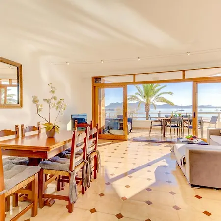 Emma Beachfront By Sealand *