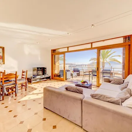 Emma Beachfront By Sealand *