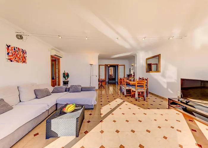 Emma Beachfront By Sealand Apartman Port de Pollença